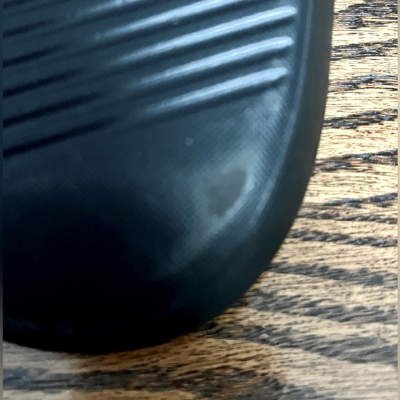 Lacoste slides in size 10W - Picture 7 of 10